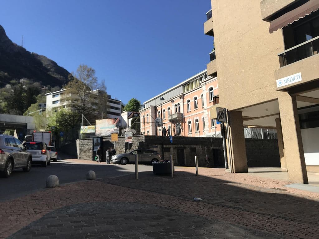 Street view near Royal-Shisha Bar & Lounge