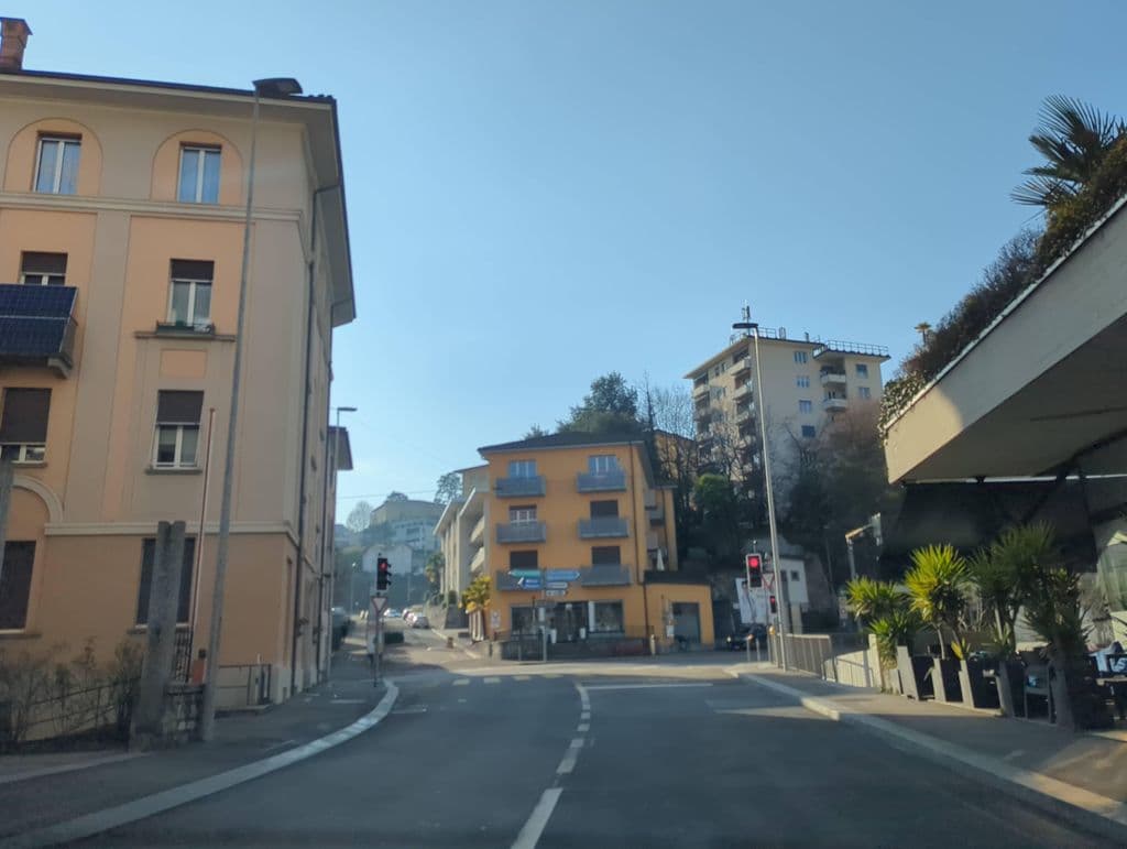 Street view near Tea-Room El Cid