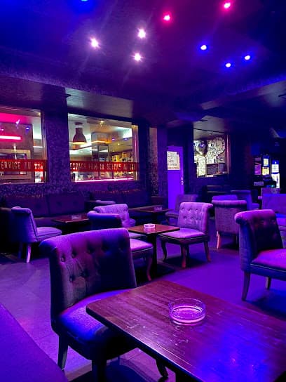 Sky Cafe - Bar