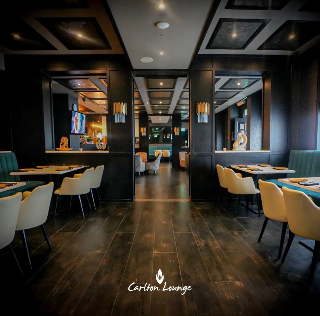 Carlton Lounge | Restaurant | Bar | Banqueting | Kingsbury | Garden | Indian Food photo 2