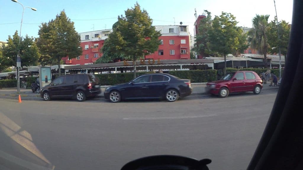 Street view near Shisha Bar King's