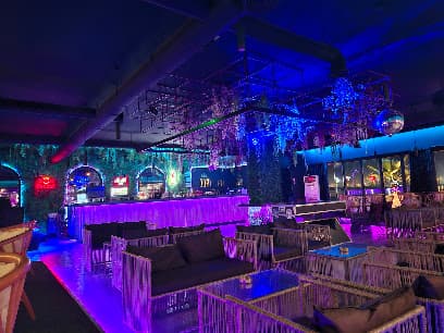 Mirai Club Resto Lounge