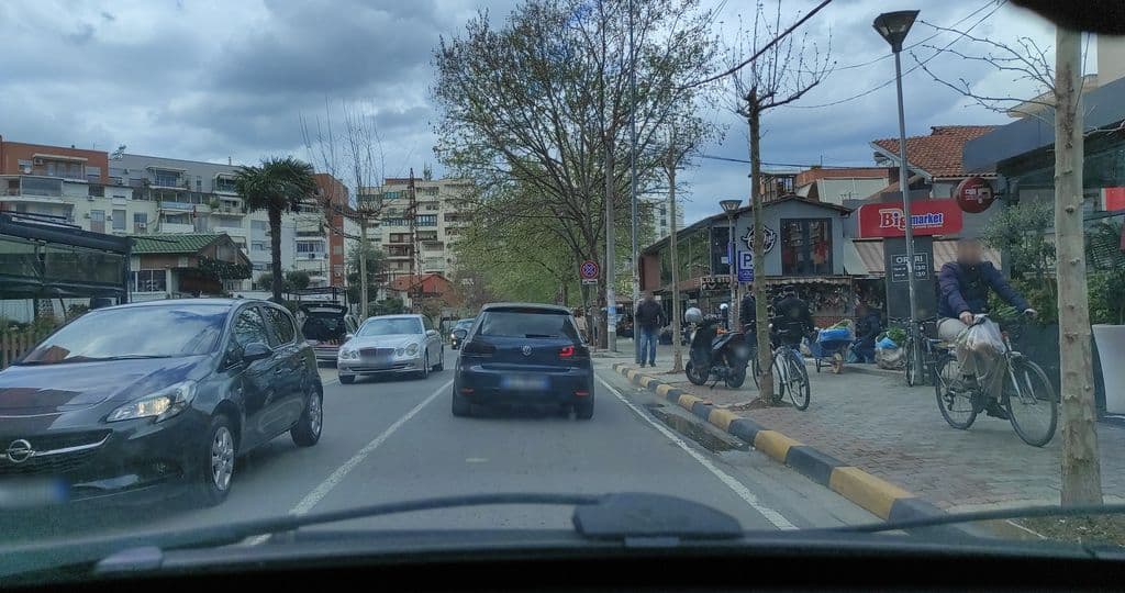 Street view near Artisti Lounge Don Bosko