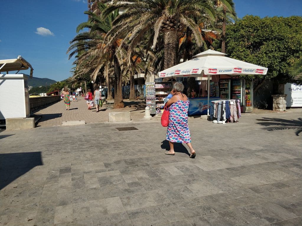 Street view near Hookah Budva Meat & Burger