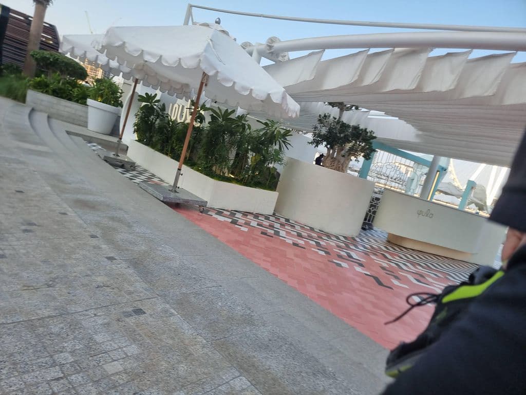 Street view near Yula Beach and Shisha Lounge | International Cuisine