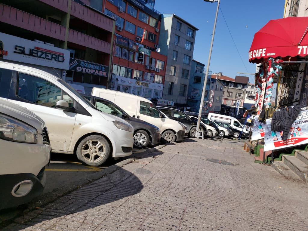 Street view near Keyif Nargile