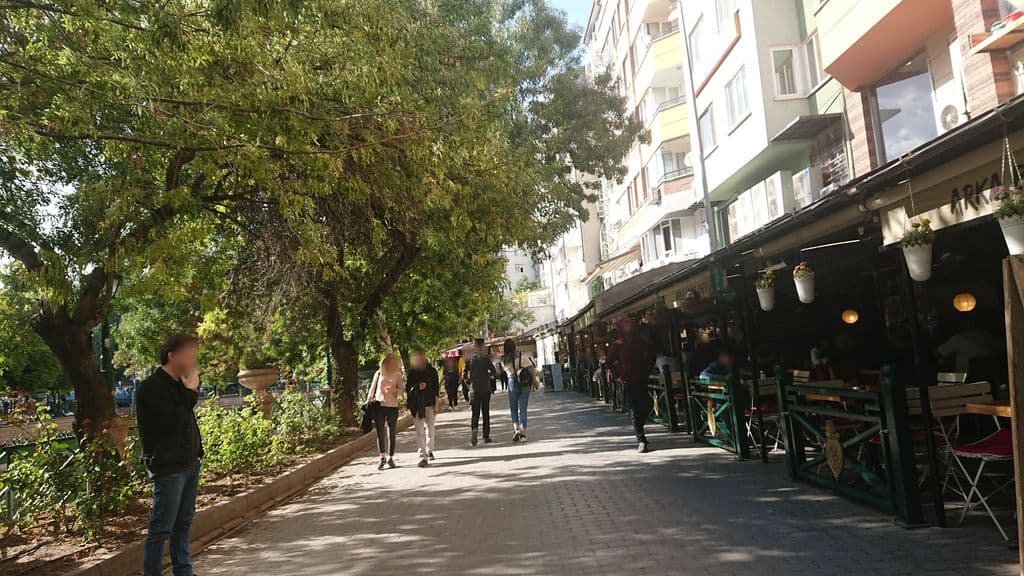 Street view near Leon Cafe & Nargile