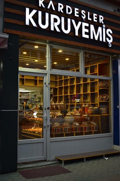 Kardeşler tobaccoshop nargile