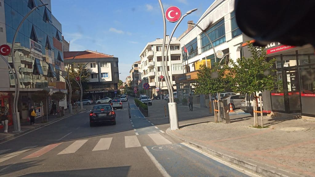 Street view near KARASU TÜTÜN VE NARGİLE DÜNYASI