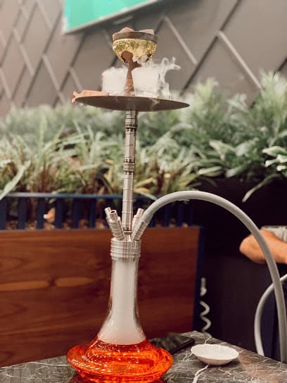 Royalist Cafe Lounge 34