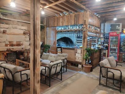 Gecekondu Cafe House