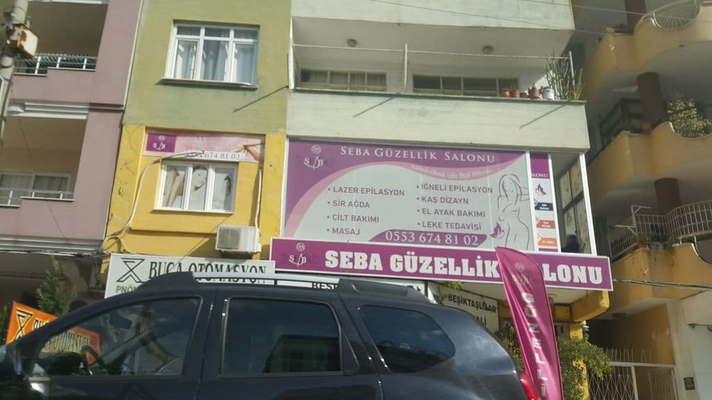 Street view near Moonstar cafe hookah
