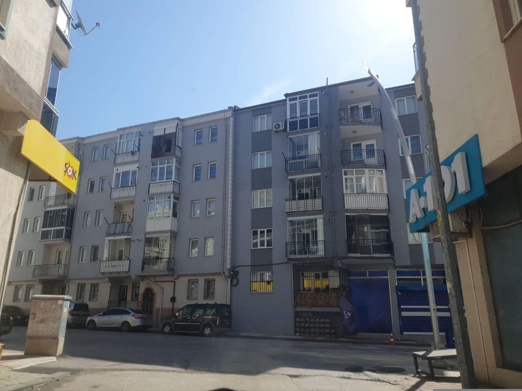 Street view near Cafe Ormana
