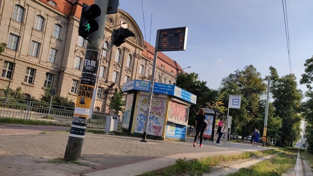Street view near Elizium