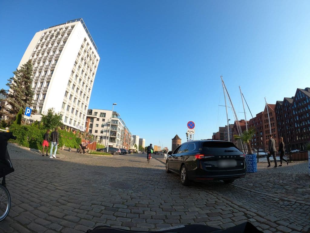 Street view near Masoneria Shisha Bar