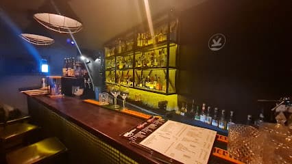 Kominiarz Shisha Pub
