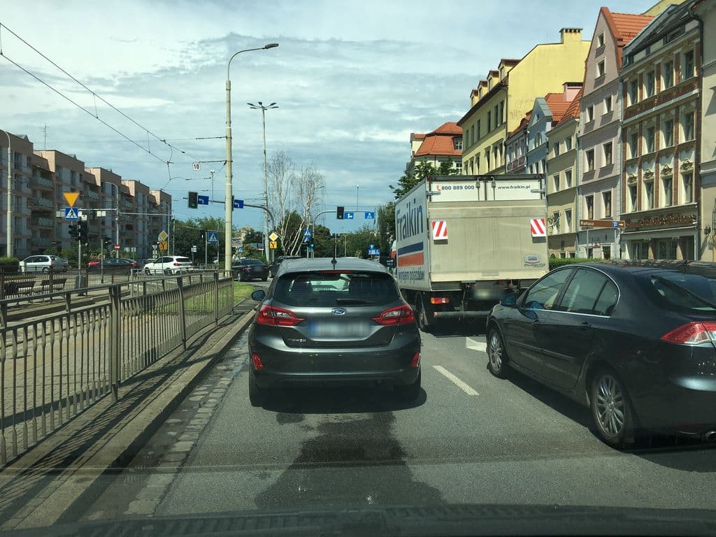 Street view near Herbaciarnia Czajownia