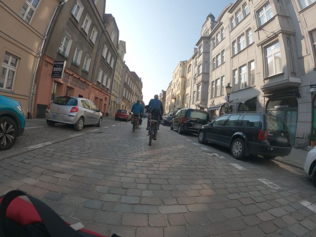 Street view near Babylon