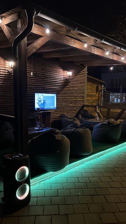 LUX | Coffee & Hookah lounge
