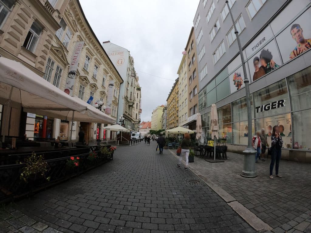 Street view near Hookah Backstage Brno - Vodní dýmky - Tabák