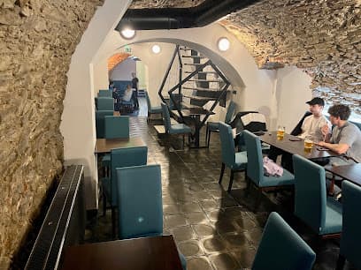 Hluboký dým - coffee & shisha bar photo 4