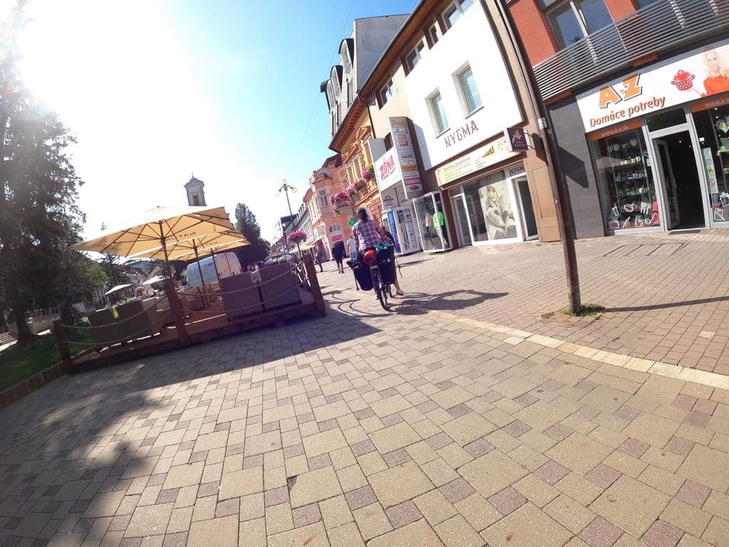 Street view near eNZi Cafe & Drink & Shisha
