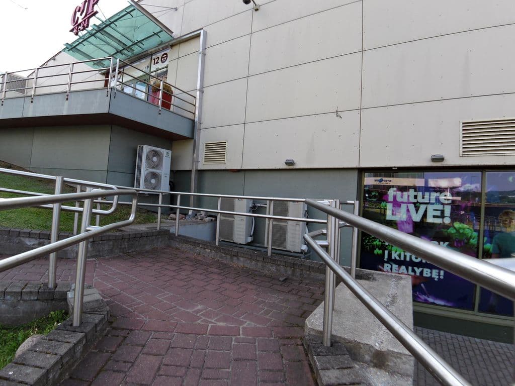 Street view near Kaljano Meistrai