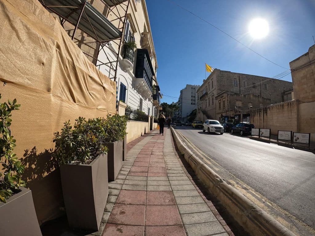 Street view near Barracuda Hookah Lounge