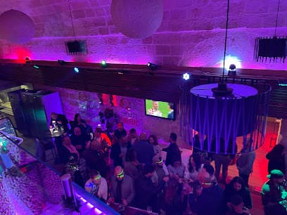 Q hookah lounge (Relocated – See Other Branches)