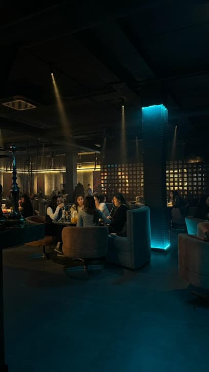 TOOMAN Lounge Bar