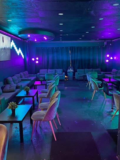 Atrium Lounge