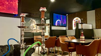 Midnight Kings Hookah Lounge & Grill