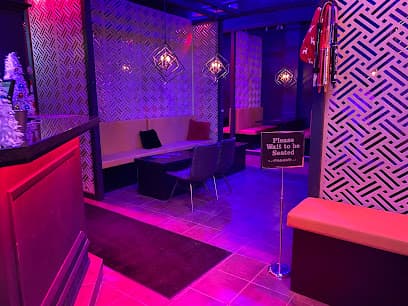 Nitro Lounge & Bar