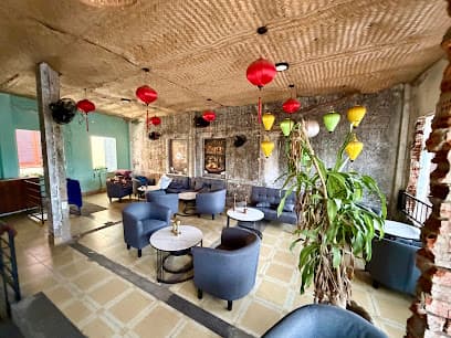 Cloud Hookah Lounge-Hoi an