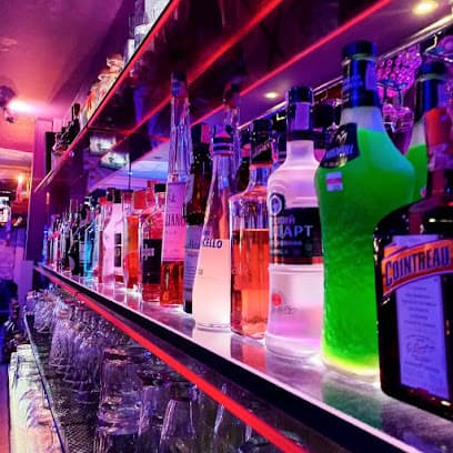 V Lounge & -11 Ice Room