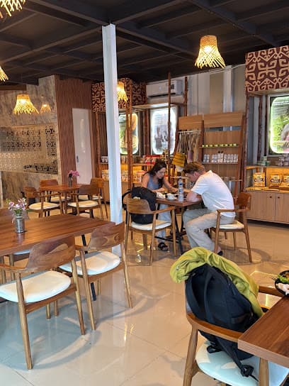 Doberai Lounge and Gallery