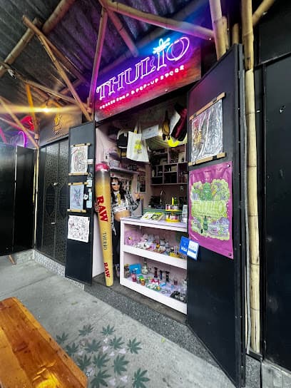 Thulio Coffee Shop & Pop-Up Store