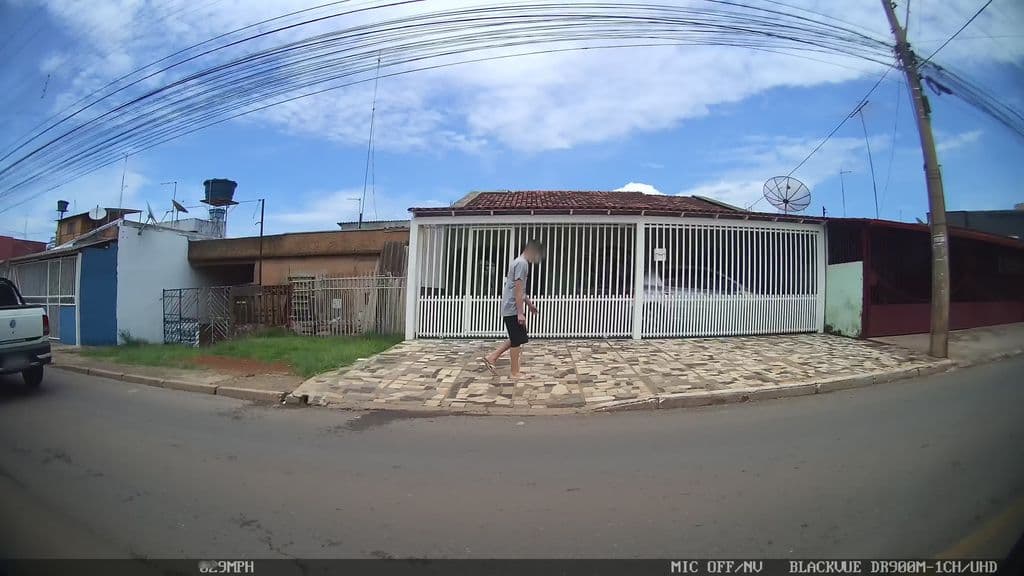 Street view near Arco Narguiles