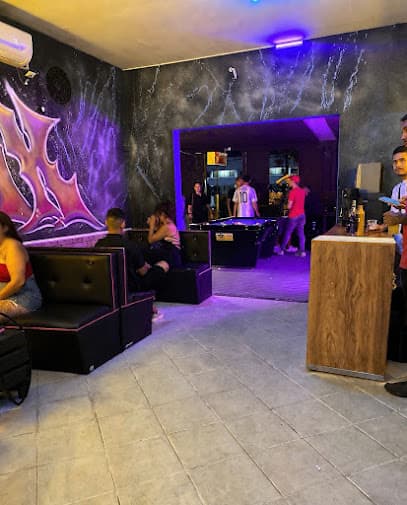 The Froint Lounge Bar