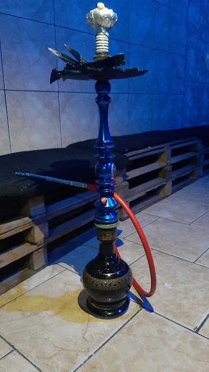 Nárnia hookah lounge