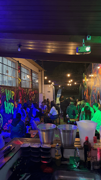 HAZE SUPLLY DISTRIBUIDORA DE BEBIDAS, TABACARIA E LOUNGE HOOKAH