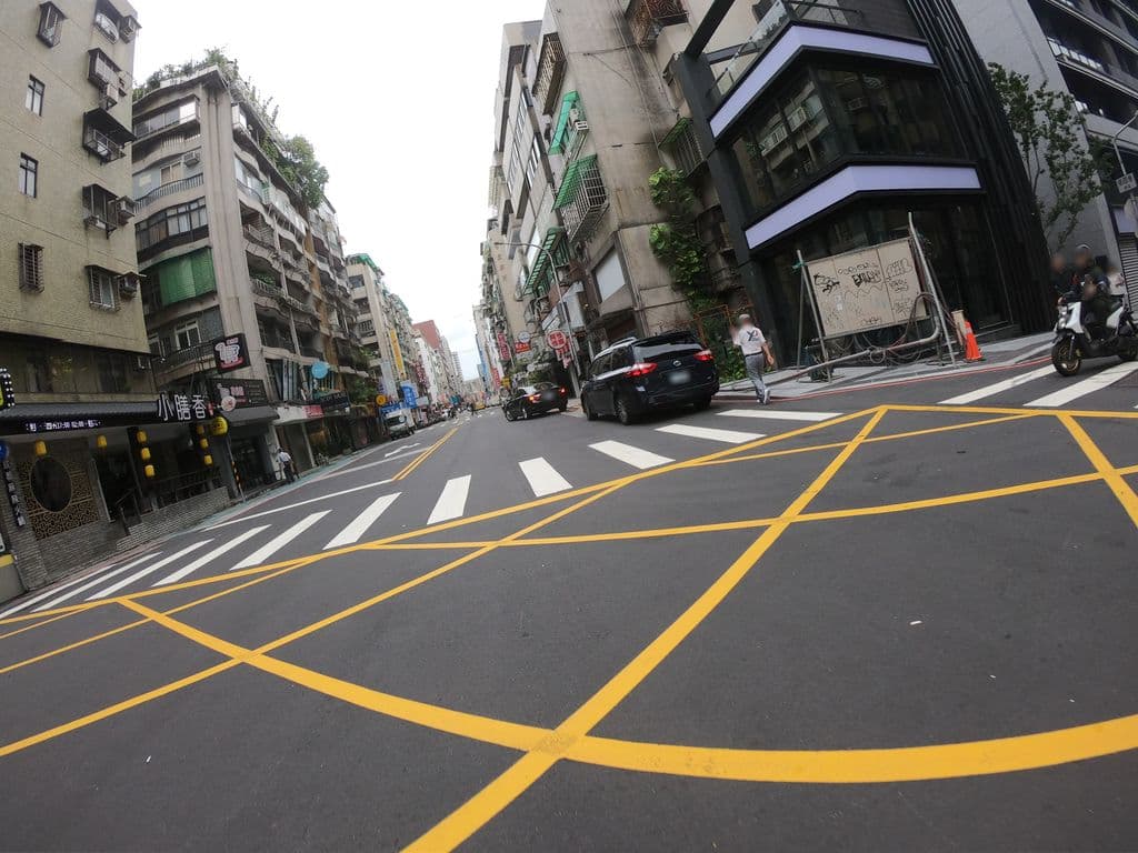 Street view near DEC Taipei
