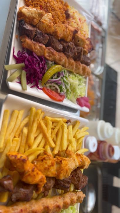Ayanis Restaurant and cafe