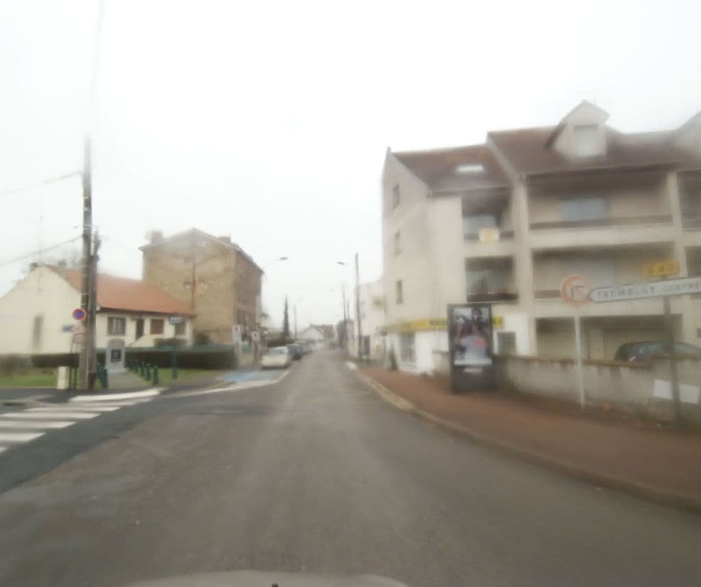 Street view near L'Atelier du Narguilé & du CBD