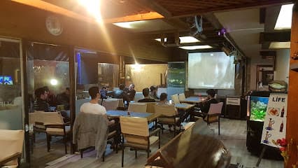 Life Cafe