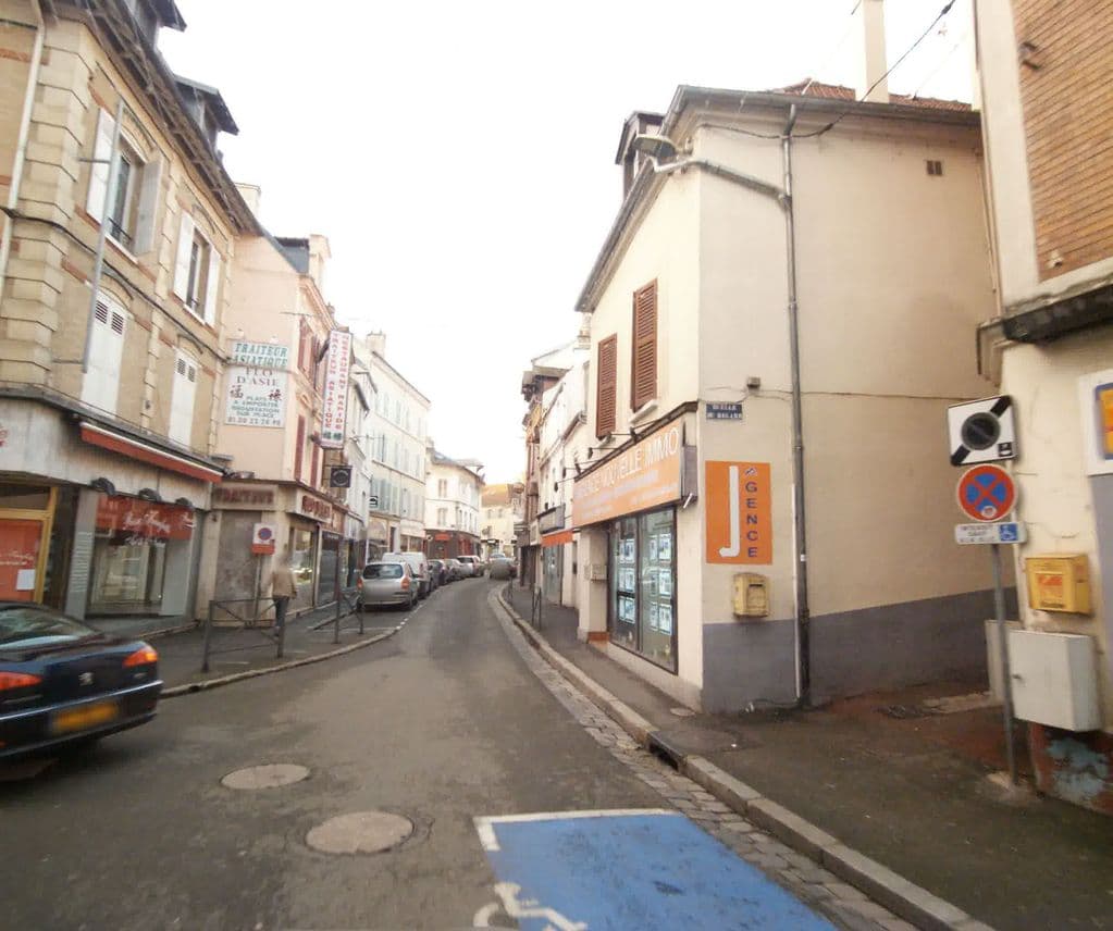 Street view near Top Smoke : Boutique De Chicha