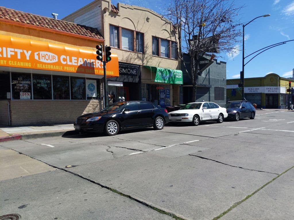 Street view near Laurel Lounge
