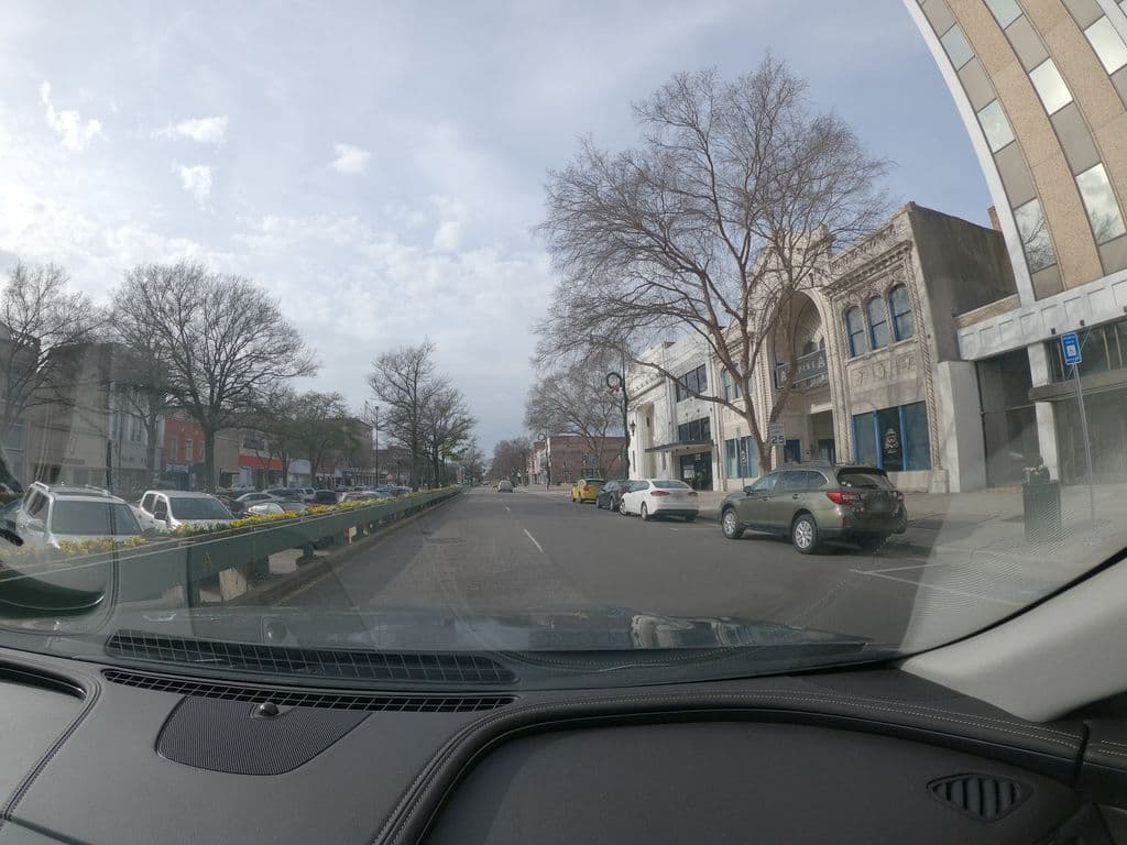 Street view near Luxe