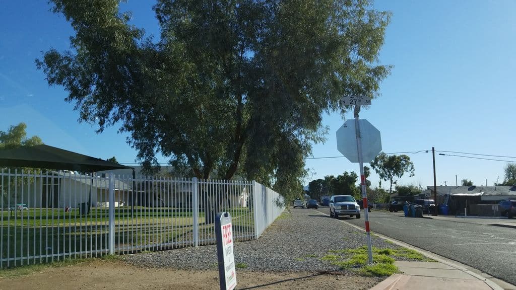 Street view near Montana hookah longue and smokeshop