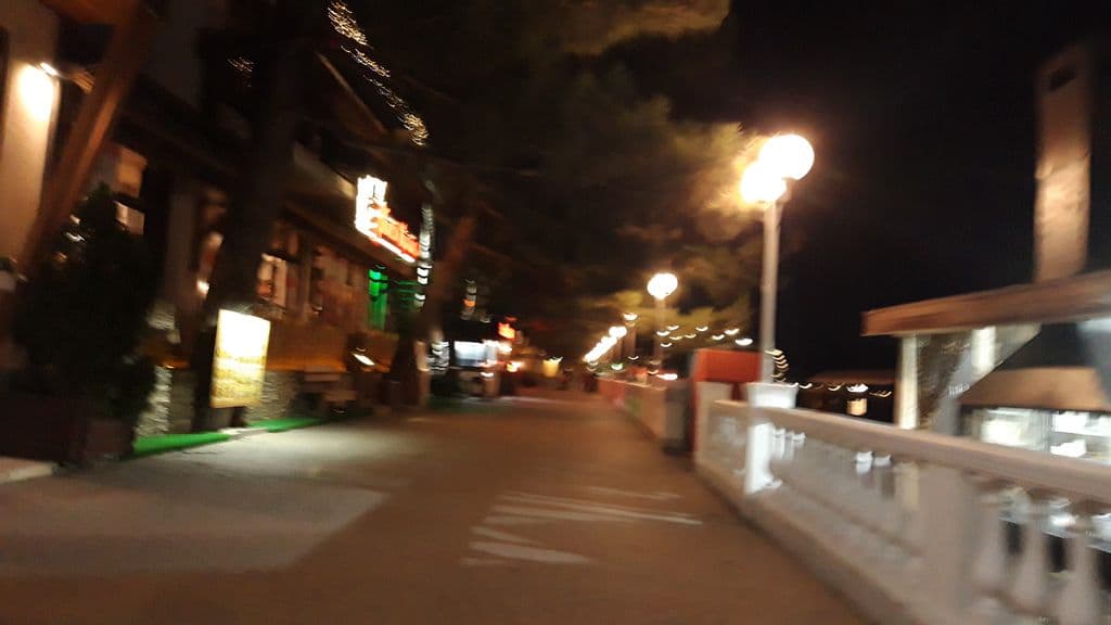 Street view near Edem